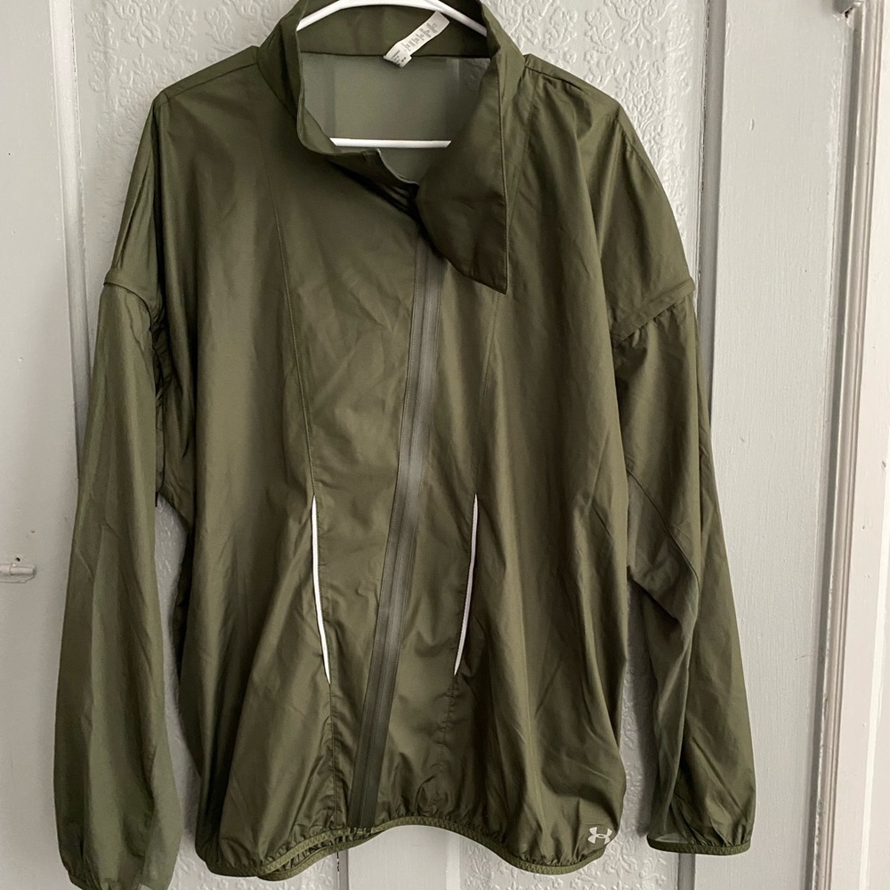 Under Armour Jacket EUC